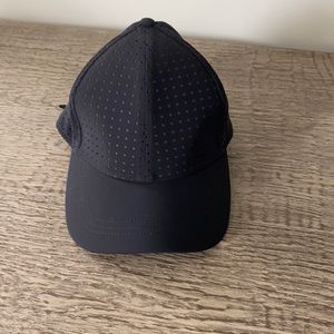 Lululemon hat